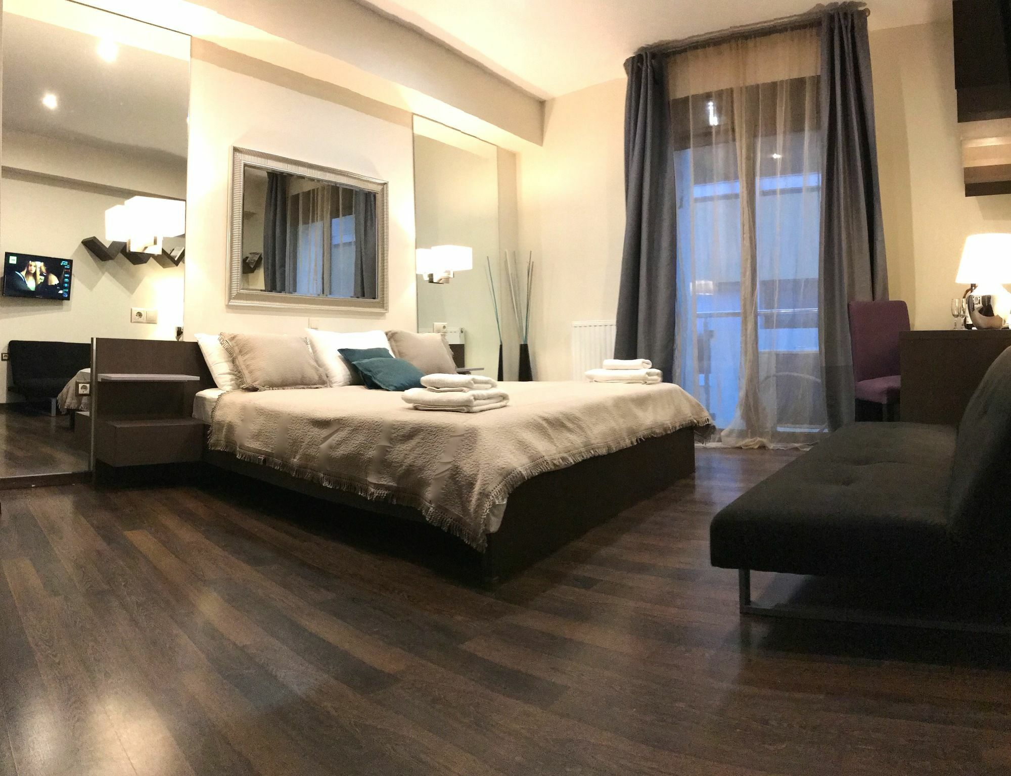 Athens Luxury Suites エクステリア 写真